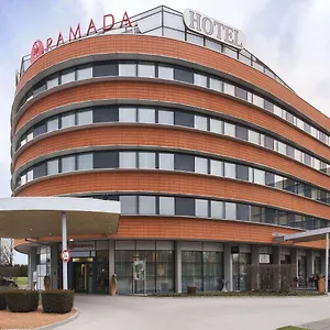 Ramada By Wyndham Graz Hotel Unterpremstaetten